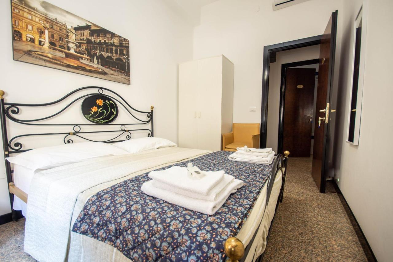 Residenza Bra Apartment Верона Экстерьер фото